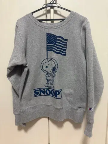 Champion x 스누피 맨투맨 S