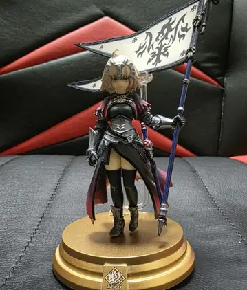 fgo 잔느 알타 피규어 카드 포함