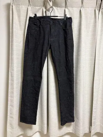 엠포리오 아르마니 이글 배지 데님 팬츠 스트레치