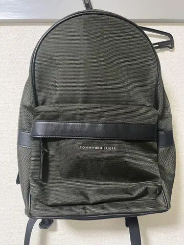 TOMMY HILFIGER 올리브 그린 백팩