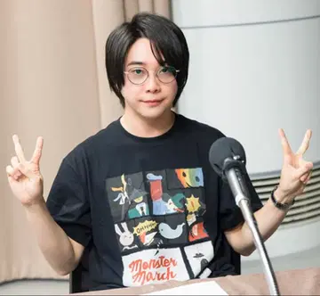 오오모리 모토키 착용 T셔츠