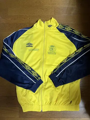 UMBRO 트랙 자켓
