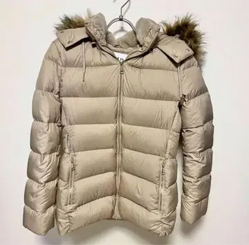 즉시 결제 환영! ZARA 후드 부착 다운 자켓 베이지