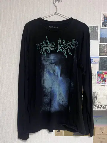 THE1975 메탈 로고 우먼 LS 티셔츠