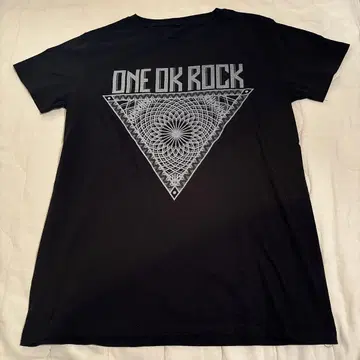 ONE OK ROCK 티셔츠
