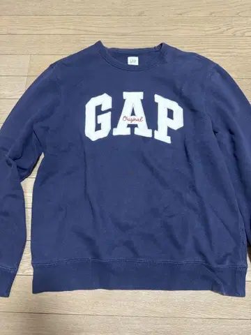 GAP 네이비 로고 맨투맨