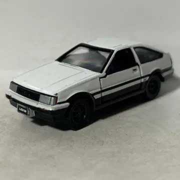토미카 리미티드 토요타 코롤라 레빈 AE86 절판 단종