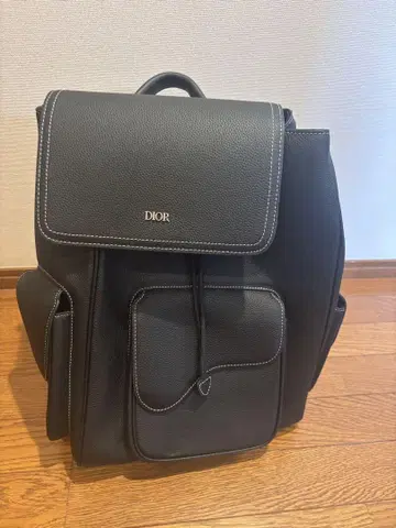 블랙 백팩