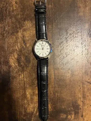 CASIO 가죽 스트랩 시계