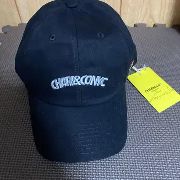 CHAIR&CONIC 블랙 캡