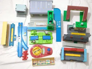 오늘 삭제 최종 가격 프라레일 토미카 건널목 신호소 다리 싣고 내리기