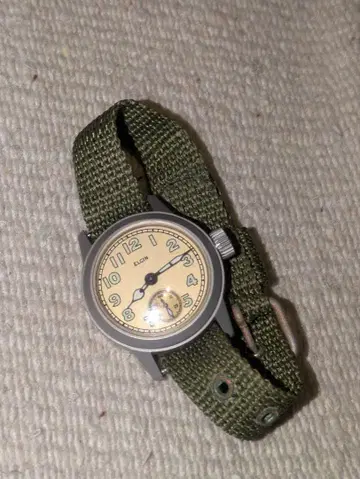 정크 ELGIN 엘진 A-554 스몰 세컨드 밀리터리 쿼츠 손목시계