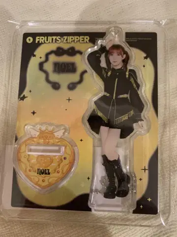 FRUITS ZIPPER 하야세 노엘 아크릴 스탠드 블랙 의상