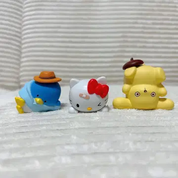 산리오 캡슐 토이 턱시도샘/헬로키티/폼폼푸딩