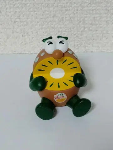 Zespri 키위 캐릭터 피규어