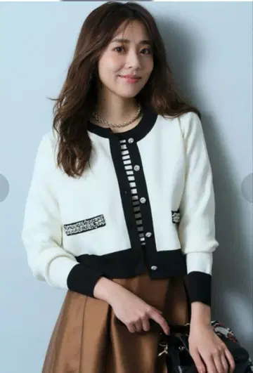JUSGLITTY 메니 비쥬 가디건 비쥬 가디건 가디건