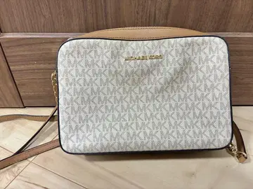 MICHAEL KORS 모노그램 숄더백