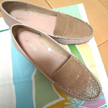 새상품급 MODELLO madras 로퍼 22cm