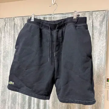 LACOSTE 블랙 숏팬츠