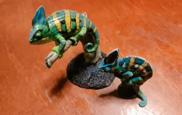 카멜레온 피규어 2개 세트