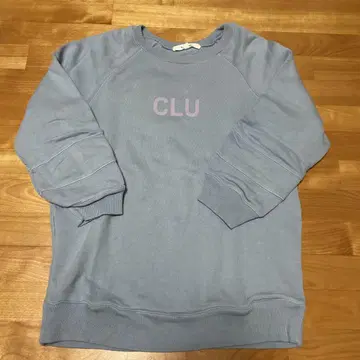 Clu too 라이트 블루 맨투맨 S