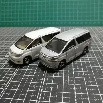 TOMICA 도요타 알파드 벨파이어 단종