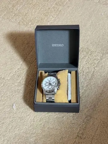 SEIKO 크로노그래프 시계 실버