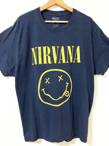 NIRVANA 스마일 T셔츠 사이즈 2XL