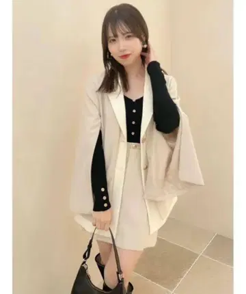dazzlin 레이어드 테일러드 자켓 아이보리