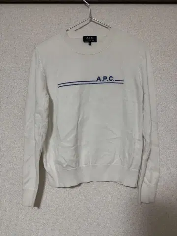 A.P.C. 아페쎄 화이트 캐시미어 니트 M 사이즈