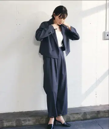 ECRIRE 숏 자켓 셋업