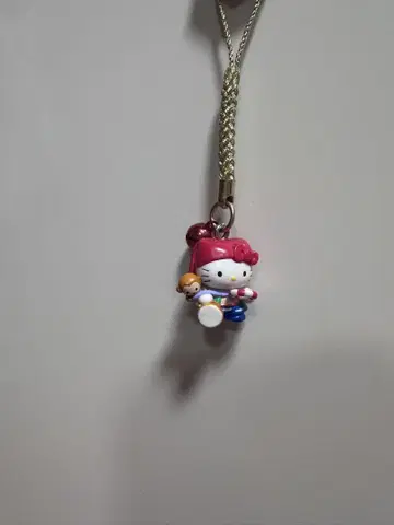 한정판 키티 고장 키티 헬로키티 스트랩
