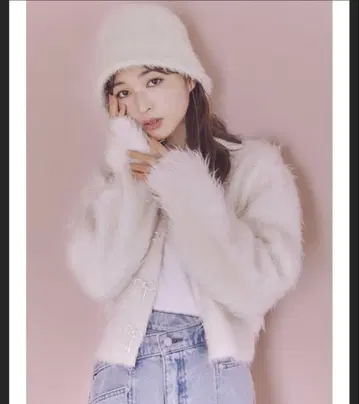 snidel 핑크 새상품 미사용 비쥬 리본 가디건