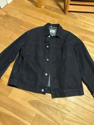 JUNRED 블랙 데님 자켓