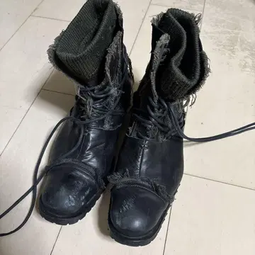 가죽 하이컷 부츠 사이즈 40 블랙