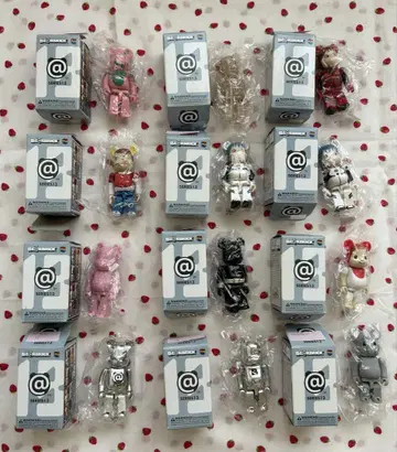 BE@RBRICK 베어브릭 시리즈13 13점
