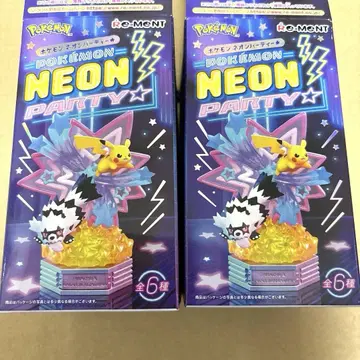 Pokemon 인테리어 피규어 2개 세트 PIKACHU