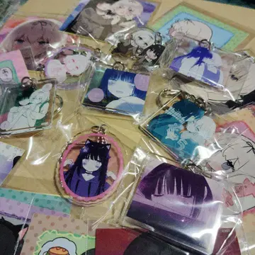 더러운 네가 가장 귀여워 아크릴 키링 & 스티커