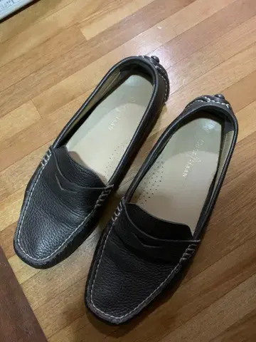 다크 브라운 가죽 로퍼