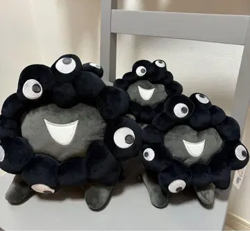 블랙 미야쿠미야쿠 봉제 인형 3개