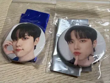 WEi 동한 캔뱃지 2개 세트
