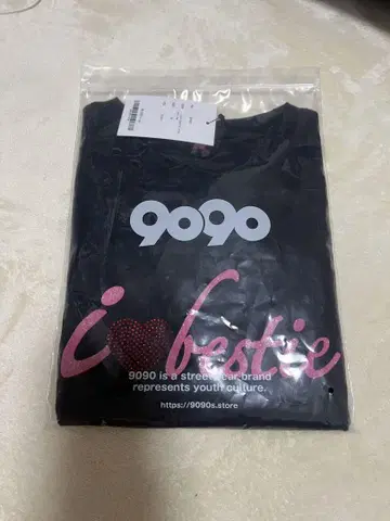 9090 i love bestie cropped tee 티셔츠
