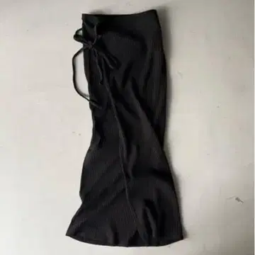 7일까지 가격 인하 BASERANGE BRIG SKIRT