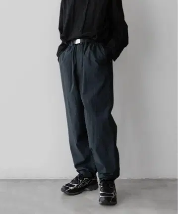 stein 'WINDBREAKER EASY TROUSERS'S
