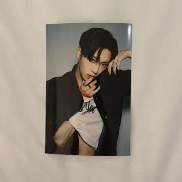 BOYS2PLANET 보이즈플래닛 2 아카이브 전시 장하오