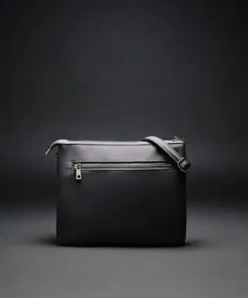 United tokyo MINI LEATHER SACOCHE
