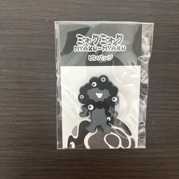 오사카 만박 블랙 미야쿠미야쿠 핀 배지 4