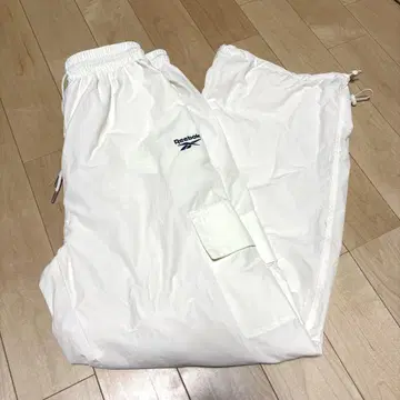 Reebok 나일론 카고 팬츠 M 화이트