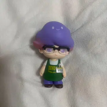 DIMOO 피규어 보라색 안경