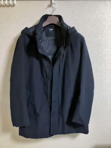 UNIQLO 후드 부착 다운 자켓 XL 사이즈 네이비